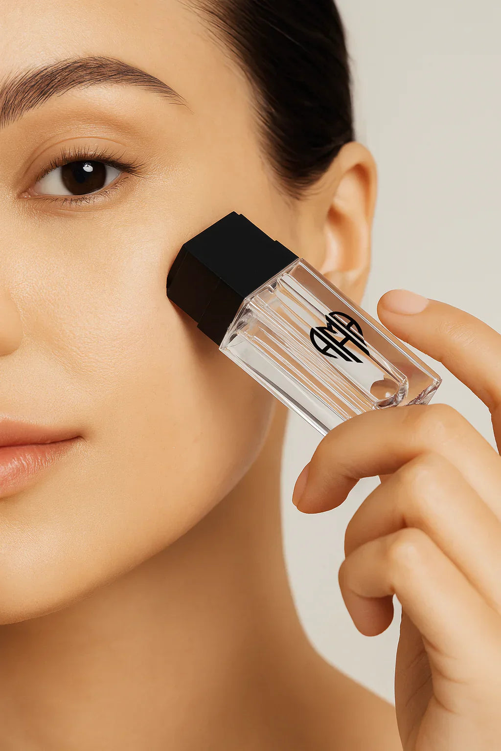 Anti-aging microneedling therapy (1 serum 10 ml + applicator)
