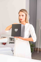 4D LED facial mask with photon therapy - 82 LEDs x 4 types of light